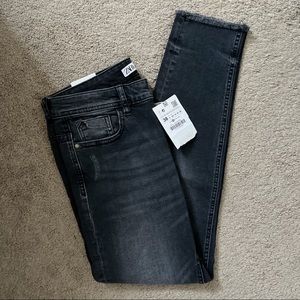 Zara Mid Rise Skinny Jeans